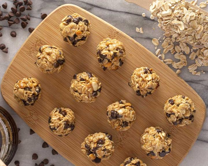 No-Bake Peanut Butter & Chocolate Bites