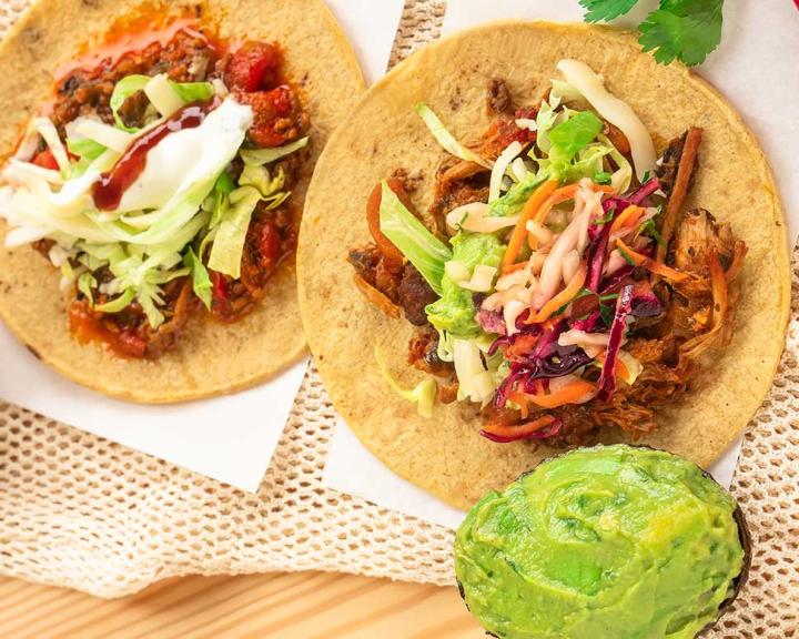 Slow-Cooker Hawaiian Pork Tacos