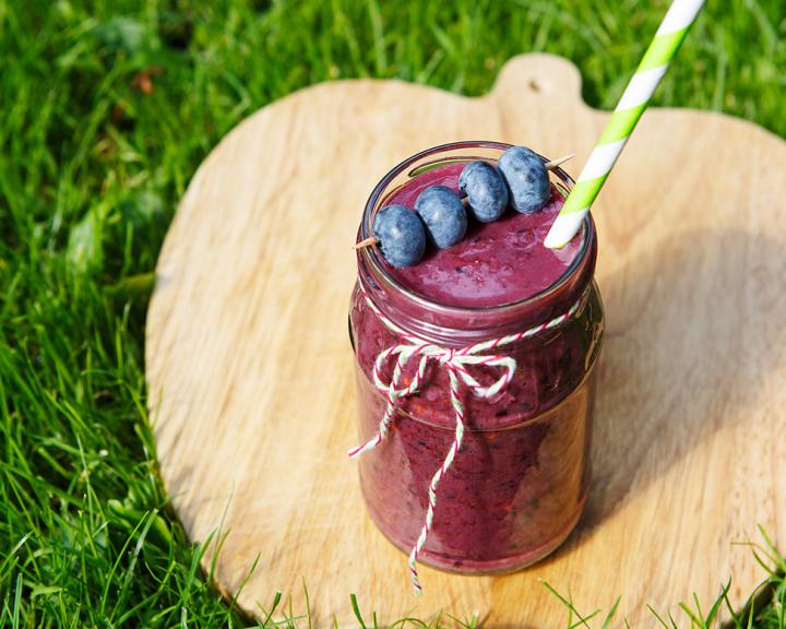 Blueberry Green Tea Smoothie