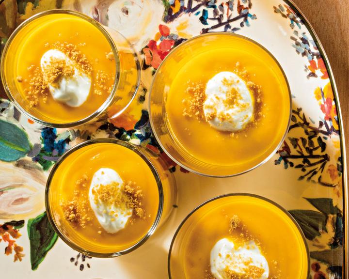 Parfait de pudín de calabaza con galletas de jengibre