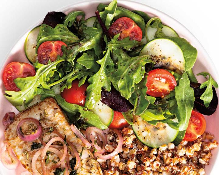 Simple Side Salad with Balsamic Vinaigrette