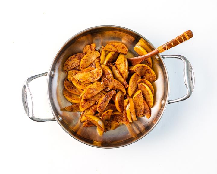 Vegan Cinnamon Apples