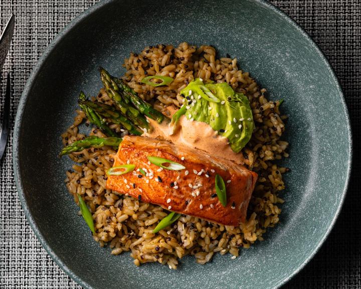 Air-Fryer Salmon Bowls with Yum Yum Sauce